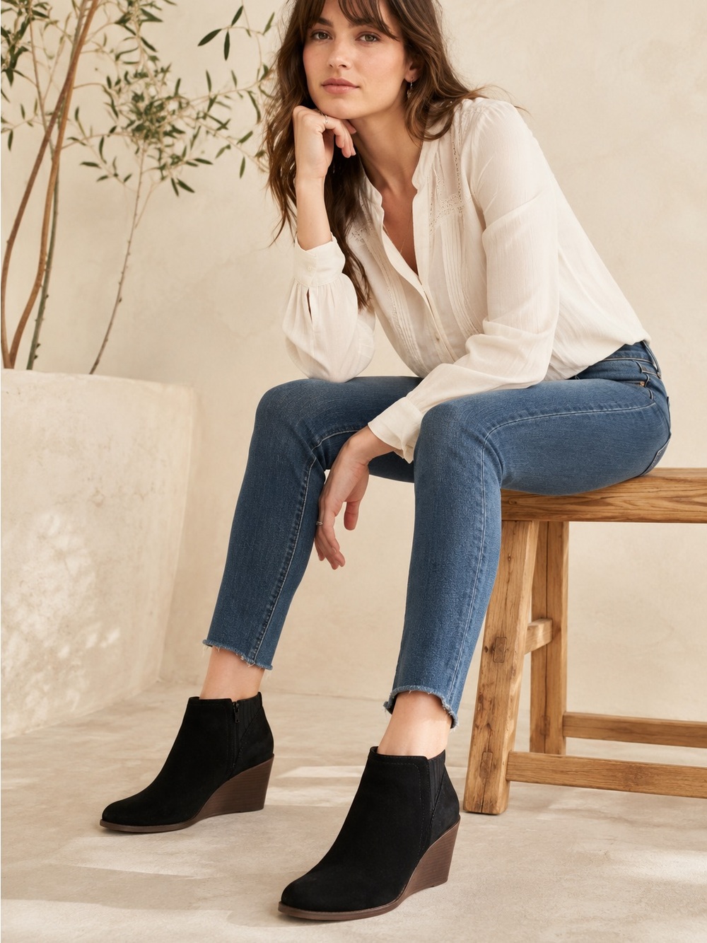 Lucky Brand Zorla Black Suede Wedge Ankle Bootie Womens Size 10M NWOB‎